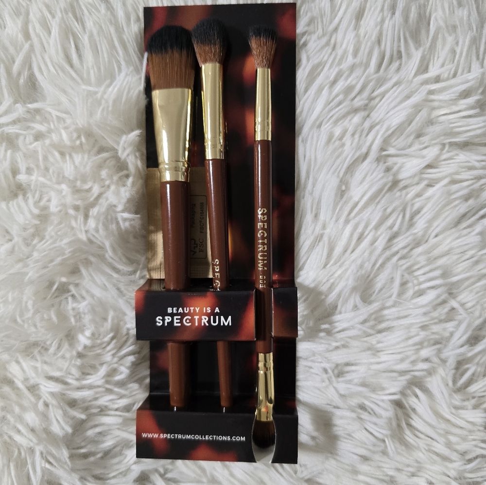 Spectrum Beauty Makeup Brush Set - Brown and Gold